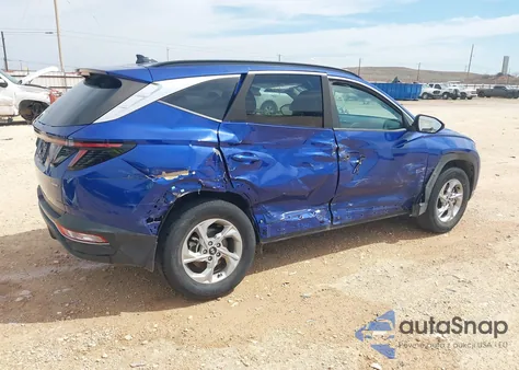 2022 Hyundai Tucson Sel z USA, uszkodzony, nr VIN 5NMJBCAE3NH114737